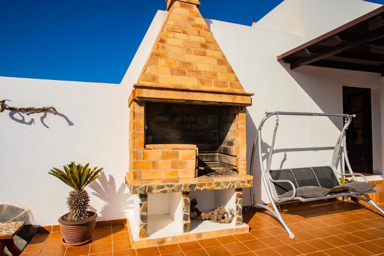Güime Eslanzarote Acoruma House, Super Wifi, Heated Pool מראה חיצוני תמונה