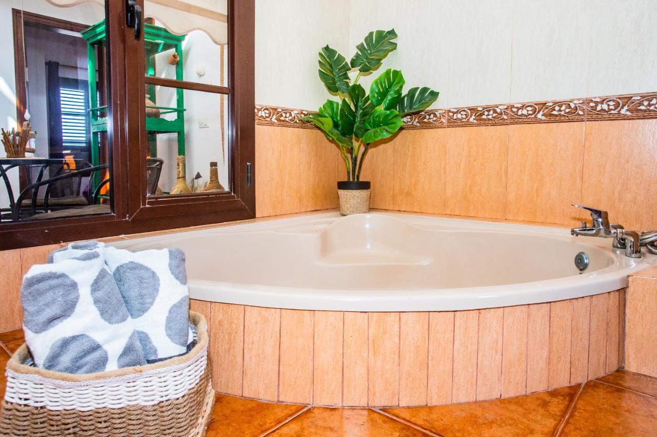Güime Eslanzarote Acoruma House, Super Wifi, Heated Pool מראה חיצוני תמונה